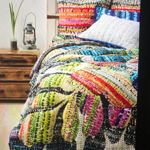 Anthropologie Other - COPY - anthropologie queen quilt + shams